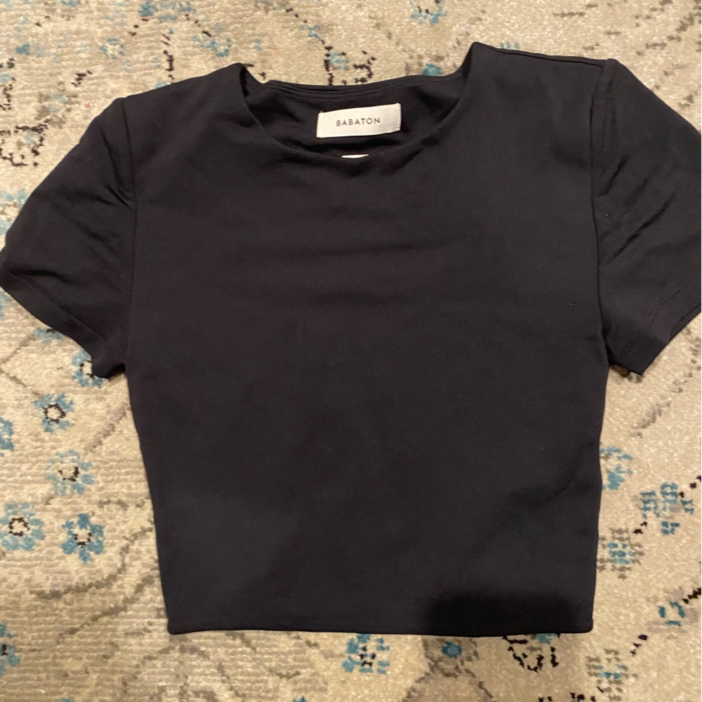 Aritzia Contour Tee